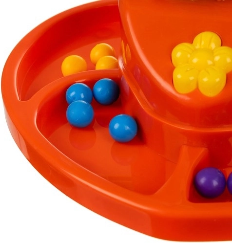 Dinamiška šimtakojė ir stabili bazė