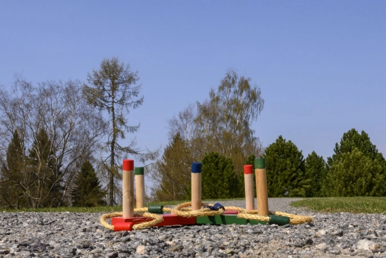 Stabili medinė konstrukcija