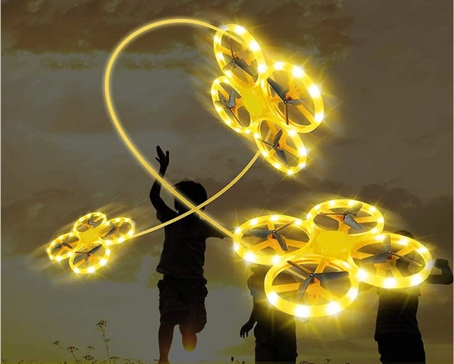 LED efektai ir išmanūs jutikliai