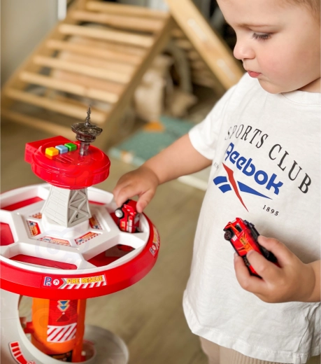 Šviesos ir garso efektai su 4 mygtukais