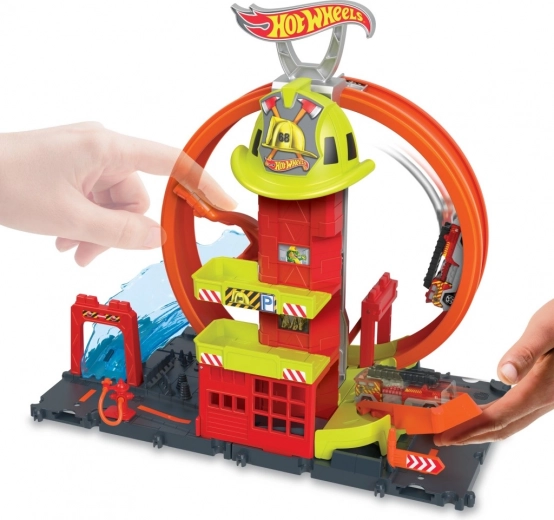 Translucent ramp and rescue-themed details
