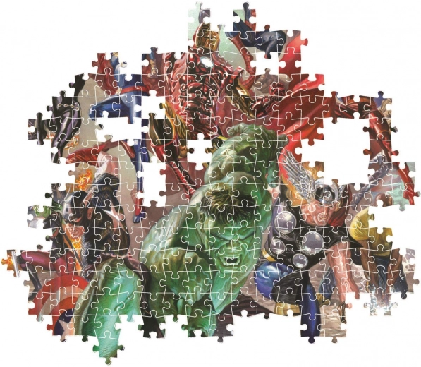 Action-packed THE AVENGERS motif