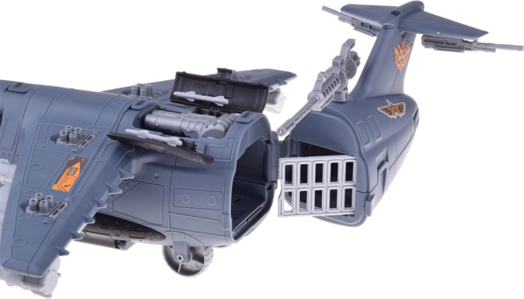 Slėpti pabūklai ir išstumiamas patrankos vamzdis veiksmo scenarijams