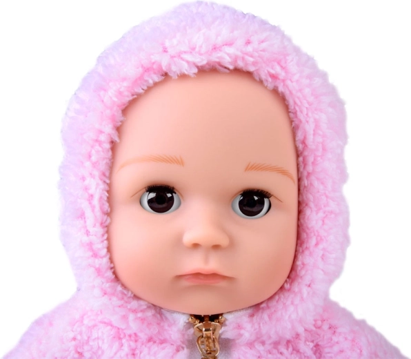 Minkštas pilvukas ir realistiškos detalės