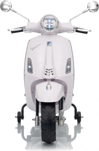 LED žibintai ir realistiškos VESPA detalės