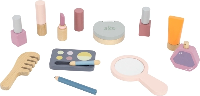 Saugūs mediniai priedai vaidmenų žaidimams