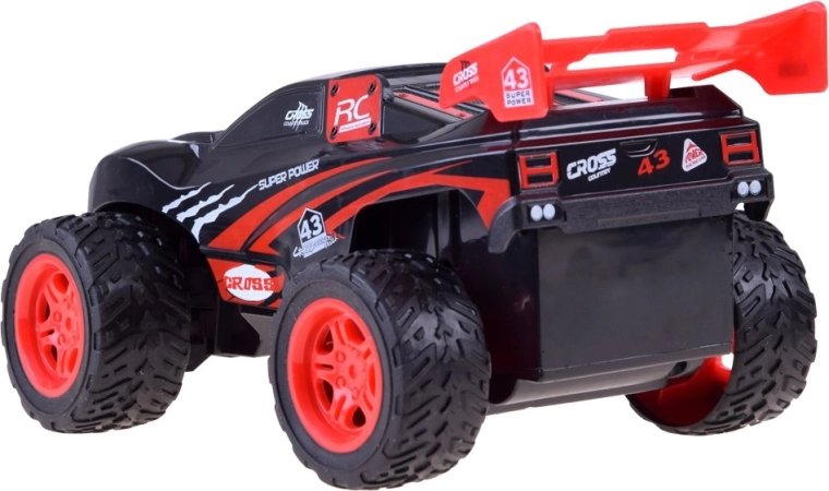 Patvari konstrukcija ir sportiška išvaizda