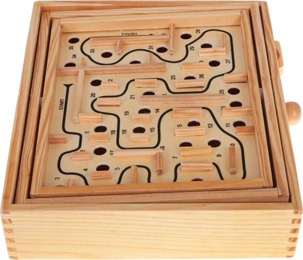 Tvirta medinė konstrukcija