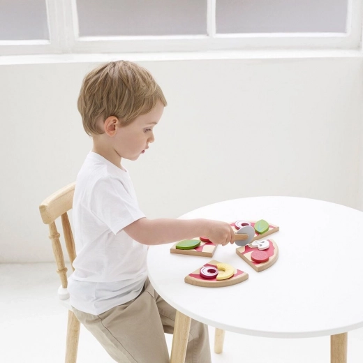 Supports social play and learning