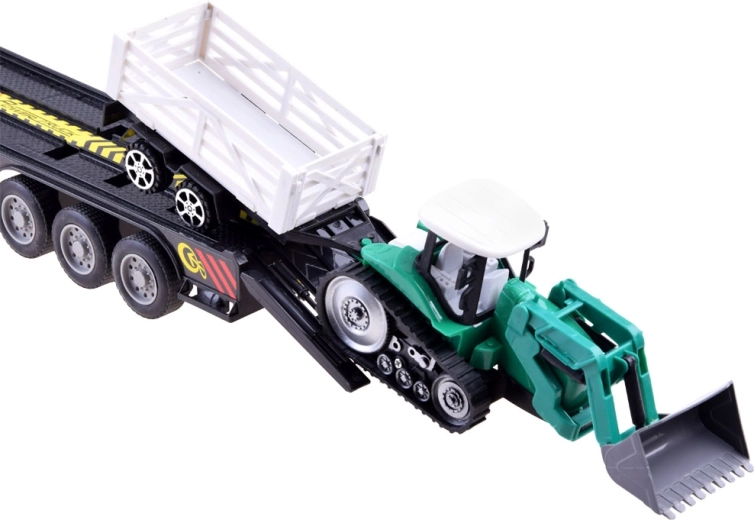 Traktorius su priekaba be baterijų