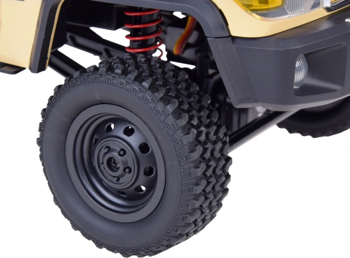 4x4 pavara ir amortizacija užtikrintam važiavimui bekele