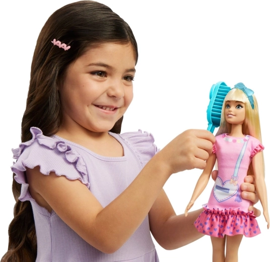 Lengvas ilgų šviesių plaukų šukavimas