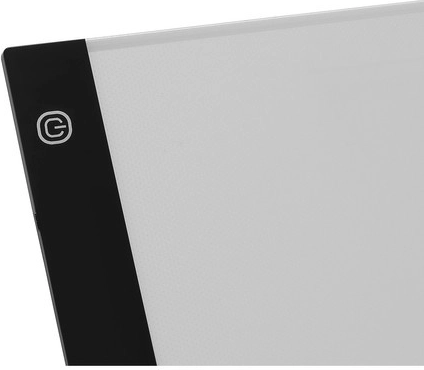 Itin plonas ir lengvas 4 mm korpusas