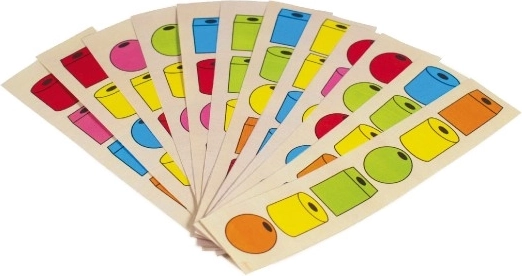 Kortelės su pavyzdžiais formoms ir spalvoms mokytis