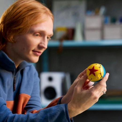 Pixar kamuolys su paslėptomis staigmenomis
