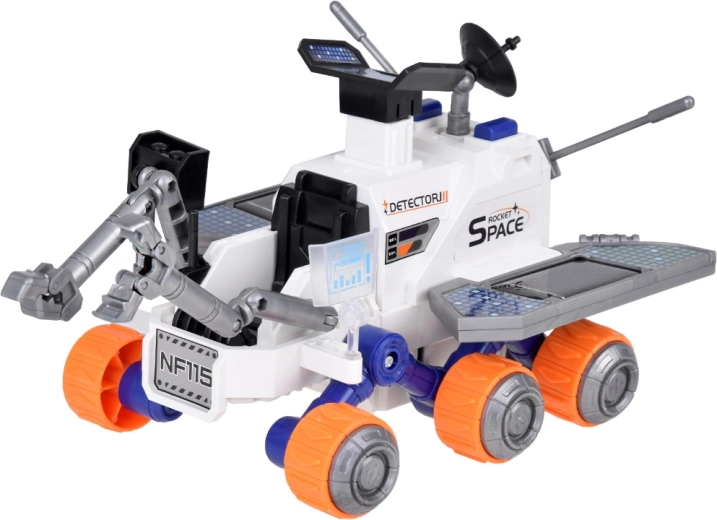 Judantys mechaniniai elementai ir realistiški priedai