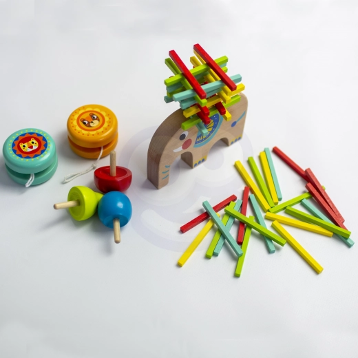 Mikadas, suktukas ir jojo viename rinkinyje