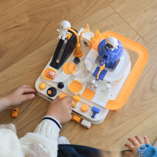 Judesio elementai ir mechaninis valdymas be baterijų