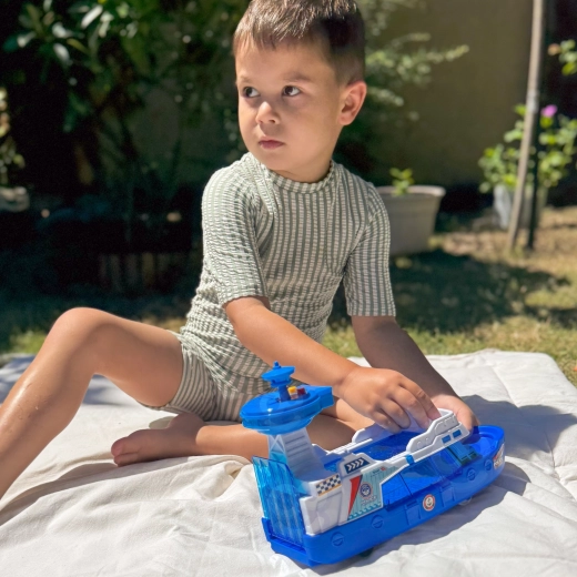 Frikcinė pavara – važiuoja žeme