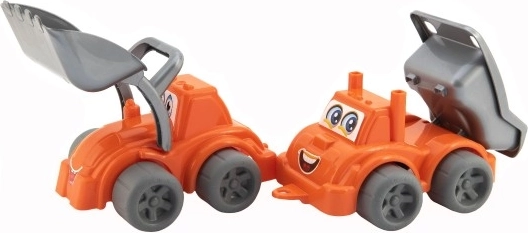 Du automobiliai dvigubam linksmumui