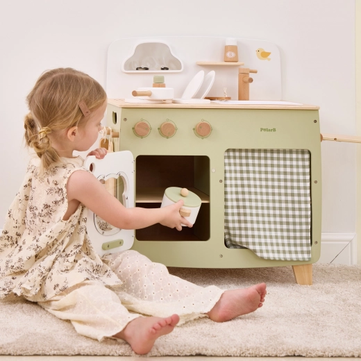 Jauki spintelė su užuolaidėle visiems lobiams