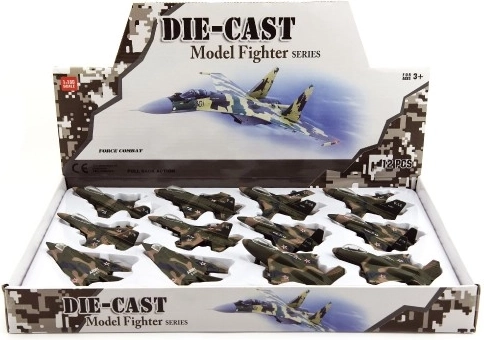 12 realistinių naikintuvų rinkinys