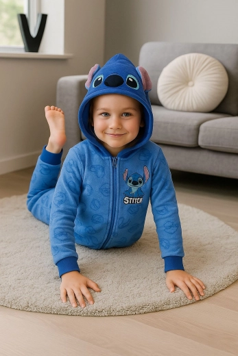 Kapišonas su 3D STITCH veidu