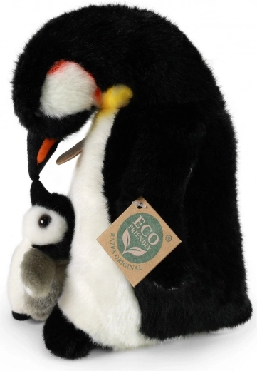 Realistiška pingvino su jaunikliu išvaizda