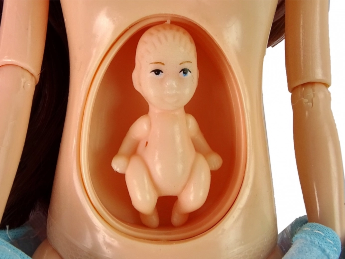 Atidaromas pilvukas su kūdikiu
