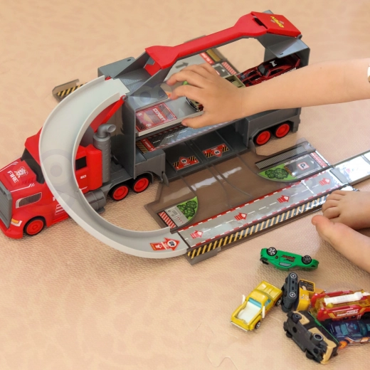 Išskleidžiamas garažas ir daugiapakopė trasa