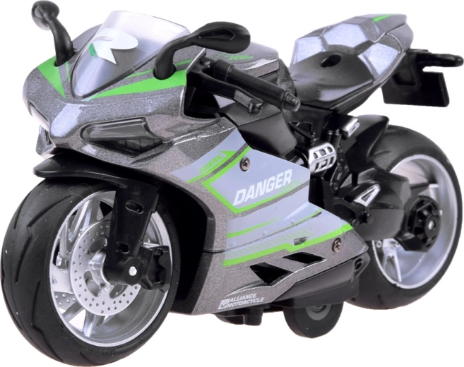 Guminės padangos ir galinis amortizatorius