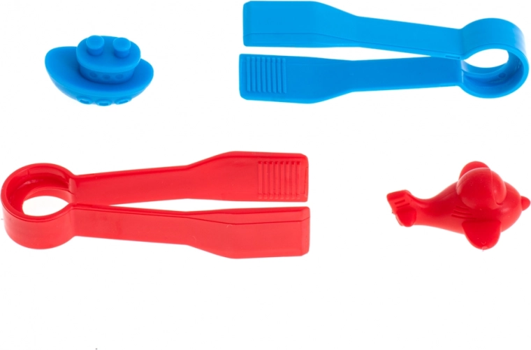 Smulkiosios motorikos lavinimas su pincetėmis