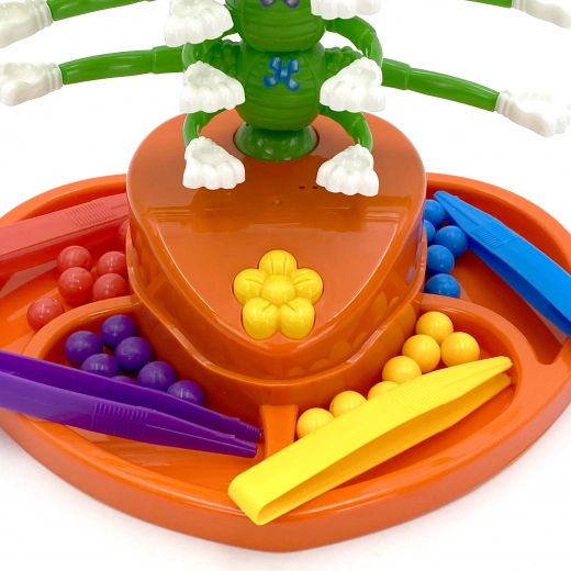 Spalvingas rinkinys su pincetais