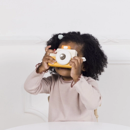 Ideal for little hands and pretend photography