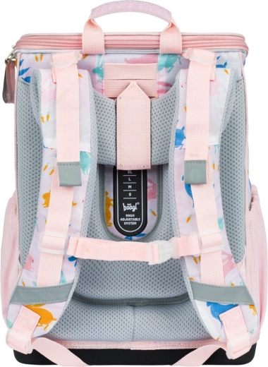 Ergonomiškai pritaikyta nugaros sistema