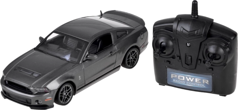 Guminės padangos ir galinė pavara