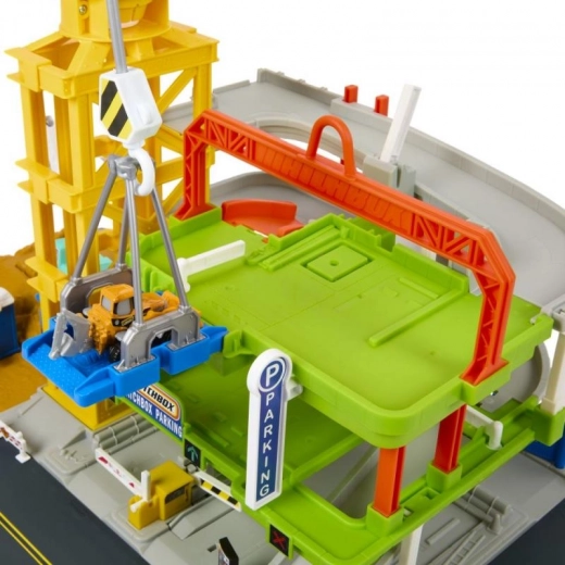 Interactive crane with movable parts