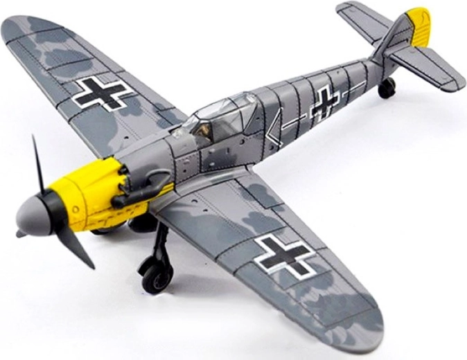 Realistiškas mastelis 1:48