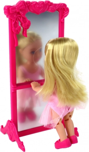 Large pink mirror for training