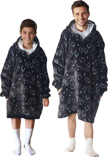 Patogus oversize kirpimas su dideliu gobtuvu