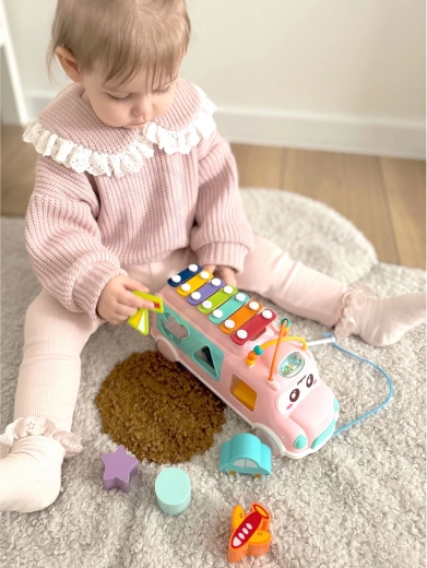 Saugus dizainas mažoms rankytėms