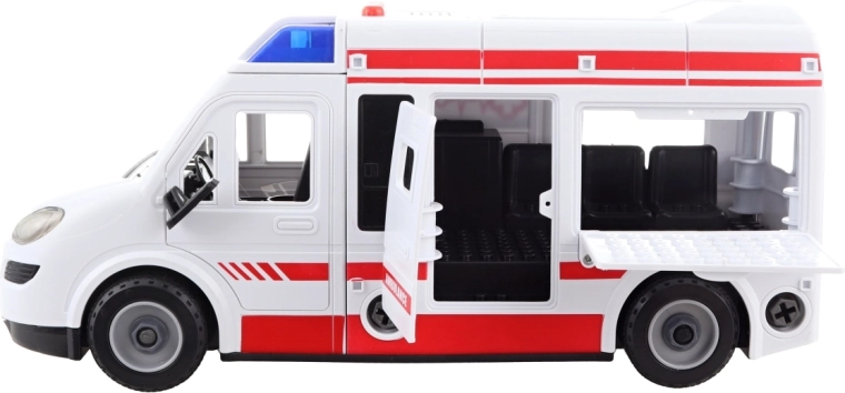 Atidaromos durys ir detalus interjeras