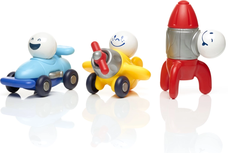 Kūryba be ribų: automobilis, lėktuvas ir raketa