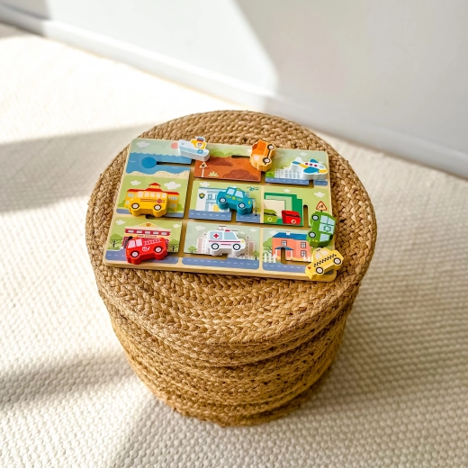 Pastelinės spalvos ir miesto scenos