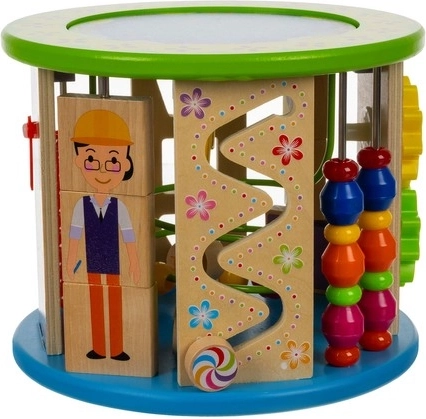 11 veiklų viename kube