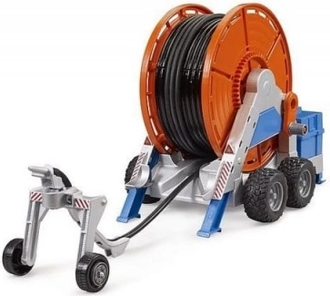 Realistiška priekaba su vilkties sija