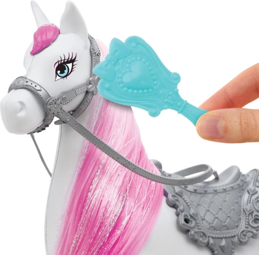 Pramoga šukuojant karčius