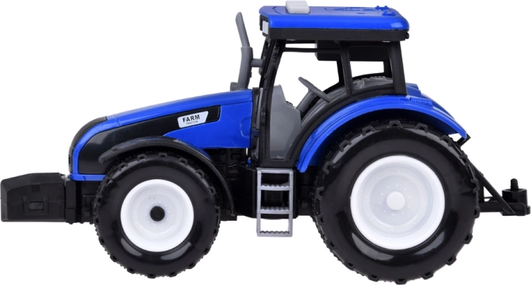 Detalus atlikimas kaip tikro traktoriaus