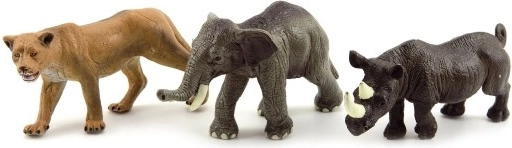 Realistic figures for learning and play
