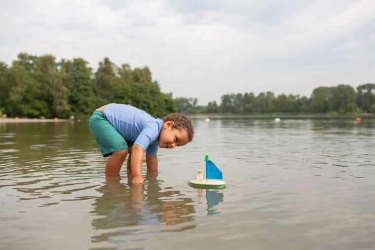 Suitable for water play
